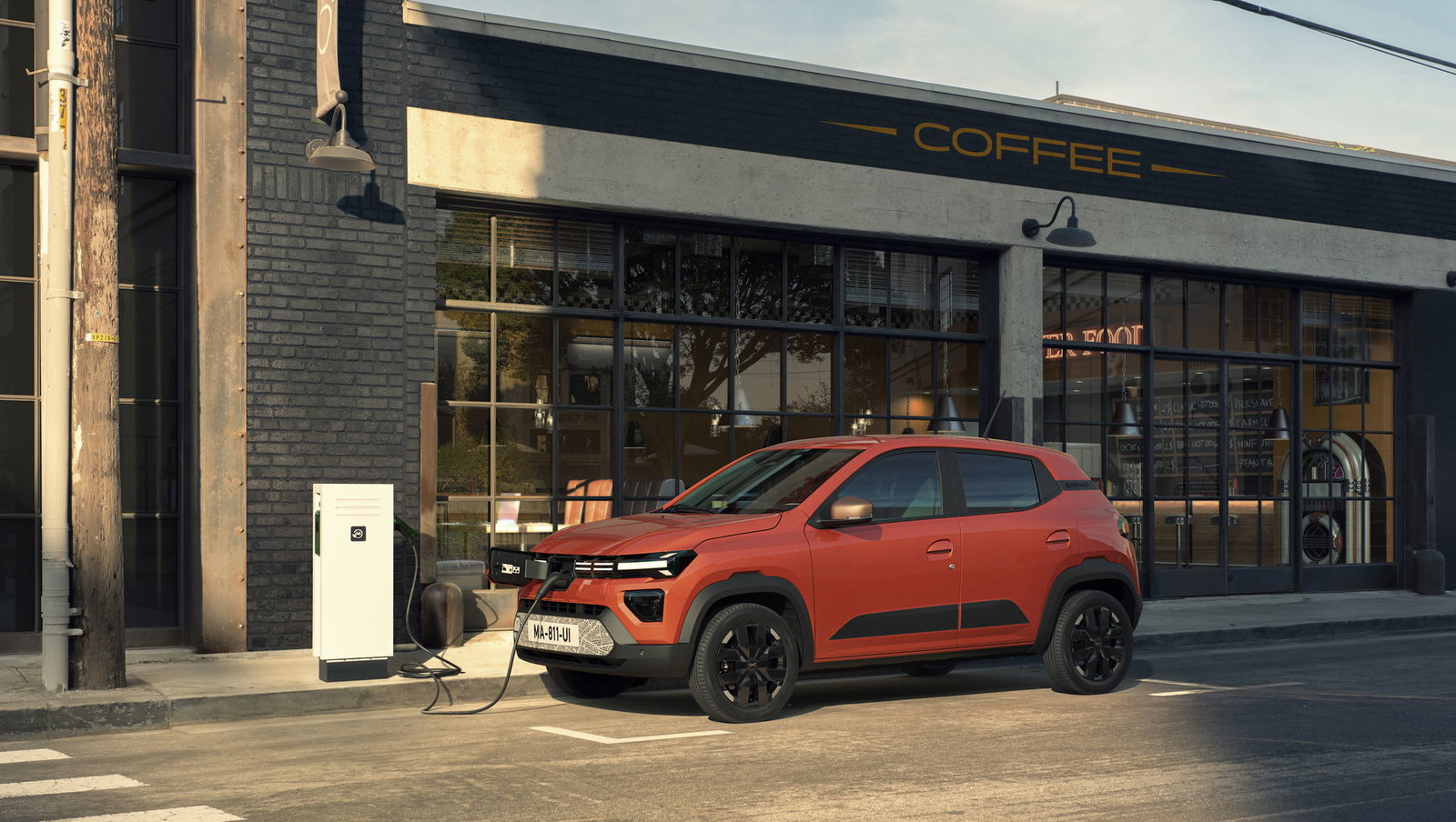 Dacia Spring - charging